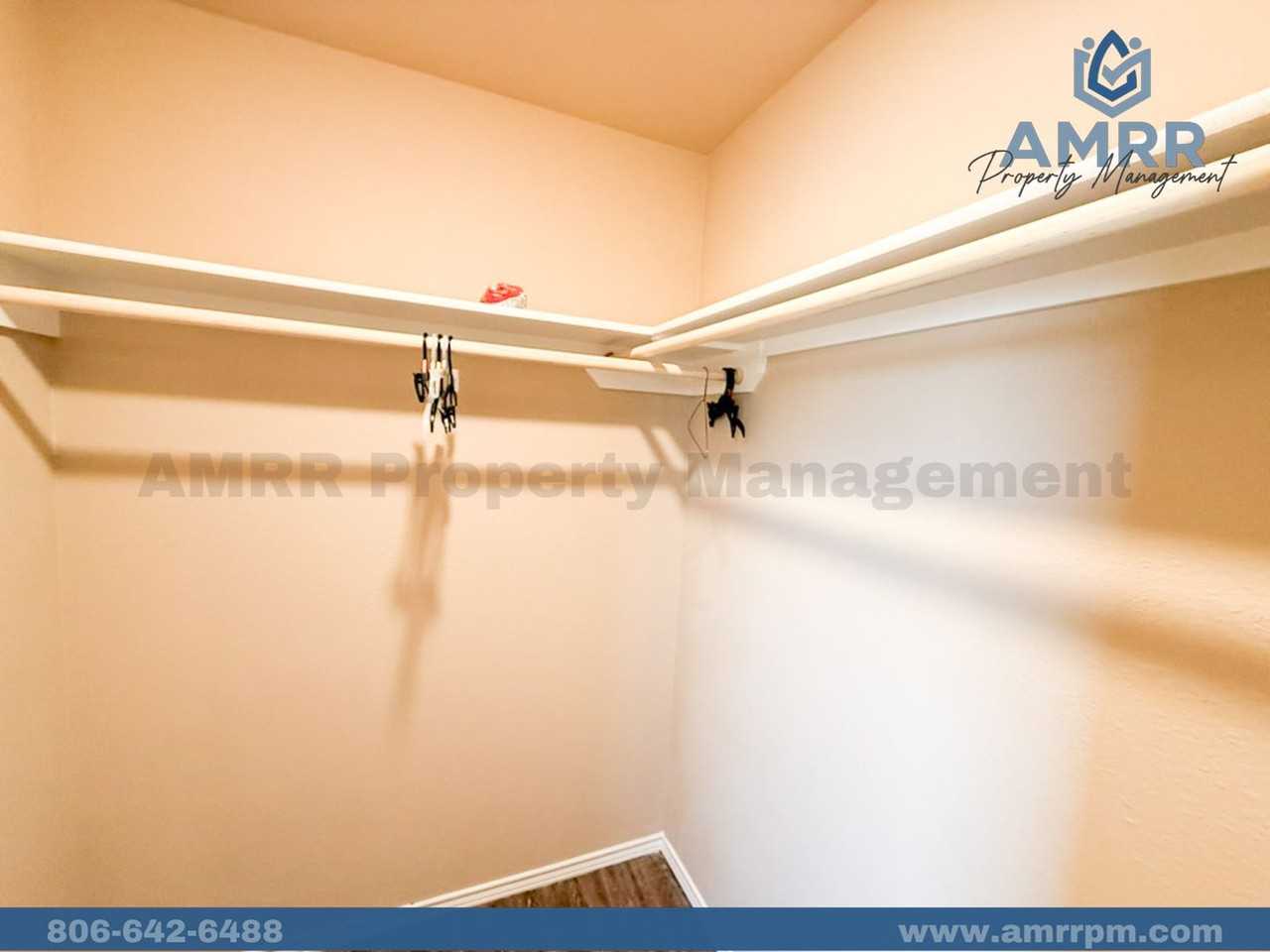 3423 E 3rd Pl - Photo 4 of 9