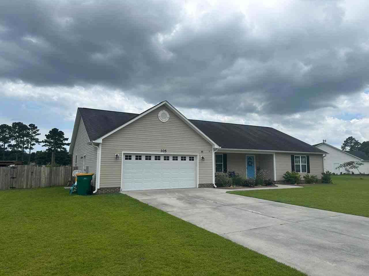 105 Blue Haven Dr - Photo 2 of 31