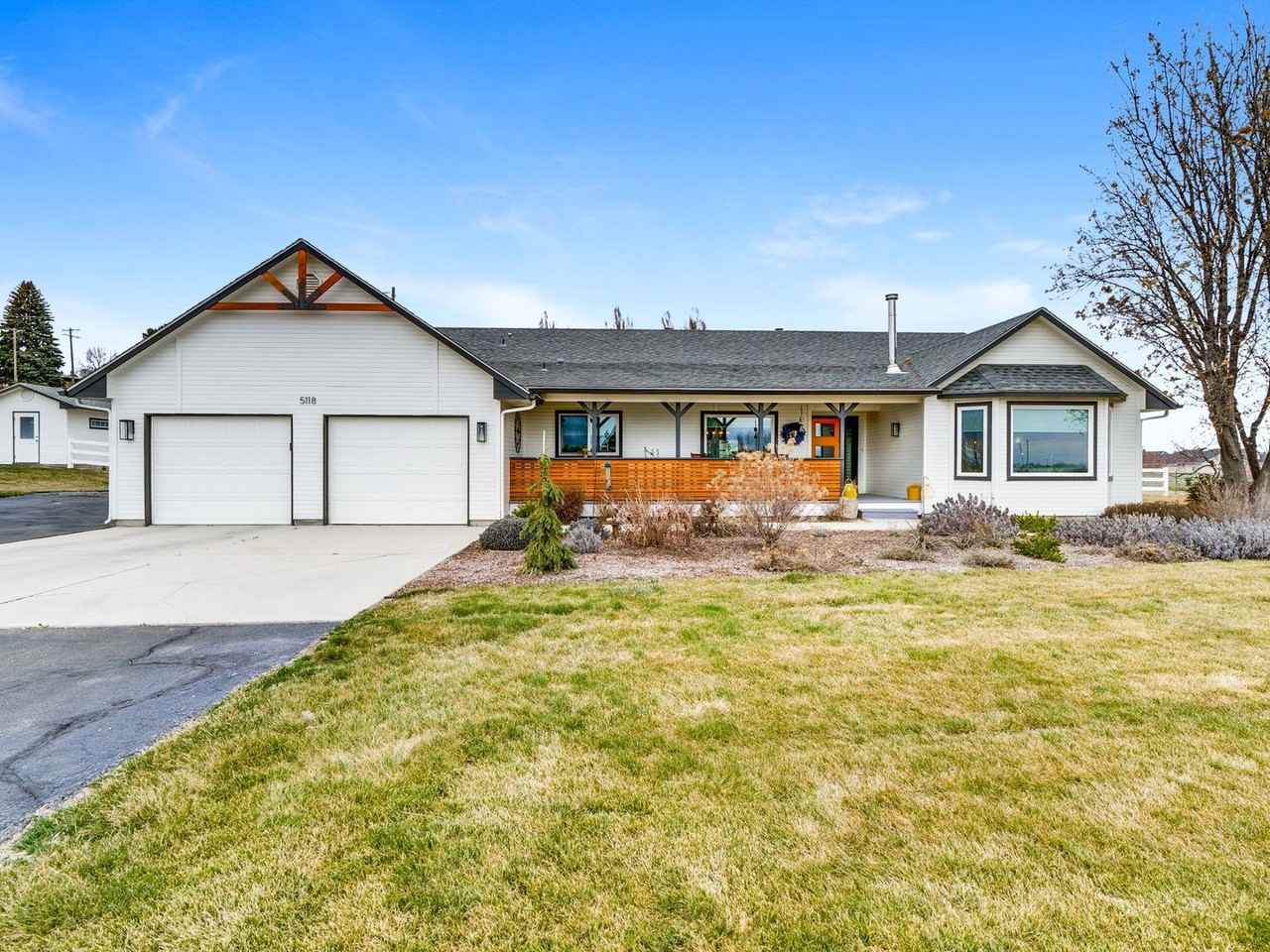 5118 Sunny Ridge Rd - Photo 2 of 22