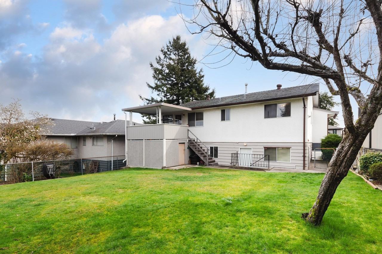 4821 Chesham Avenue - Photo 6 of 6