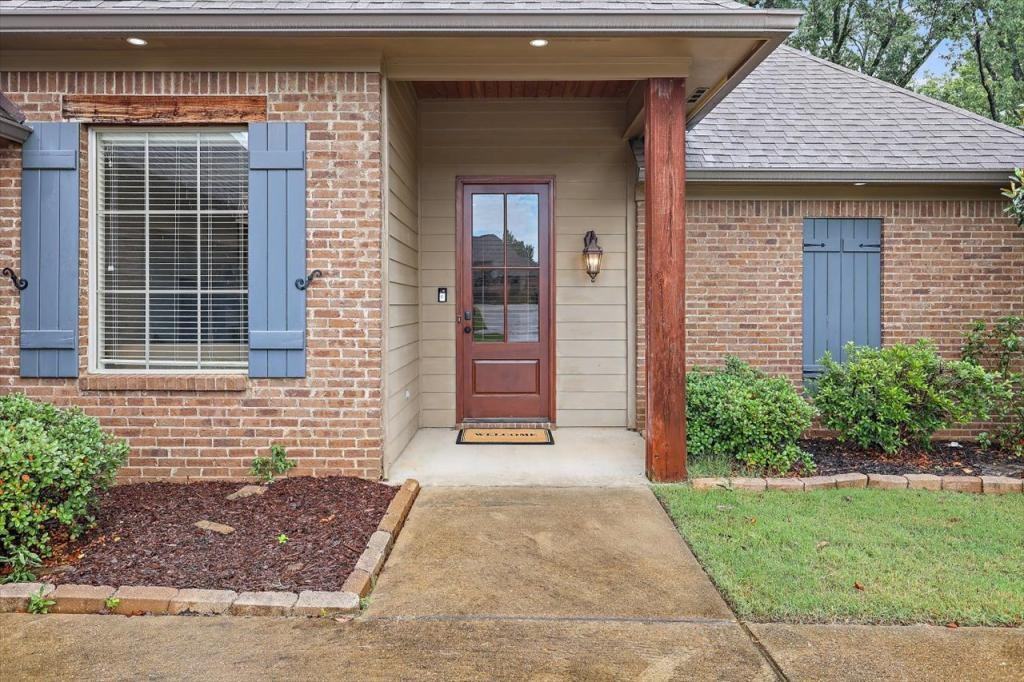 131 Stillhouse Creek Dr - Photo 2 of 27