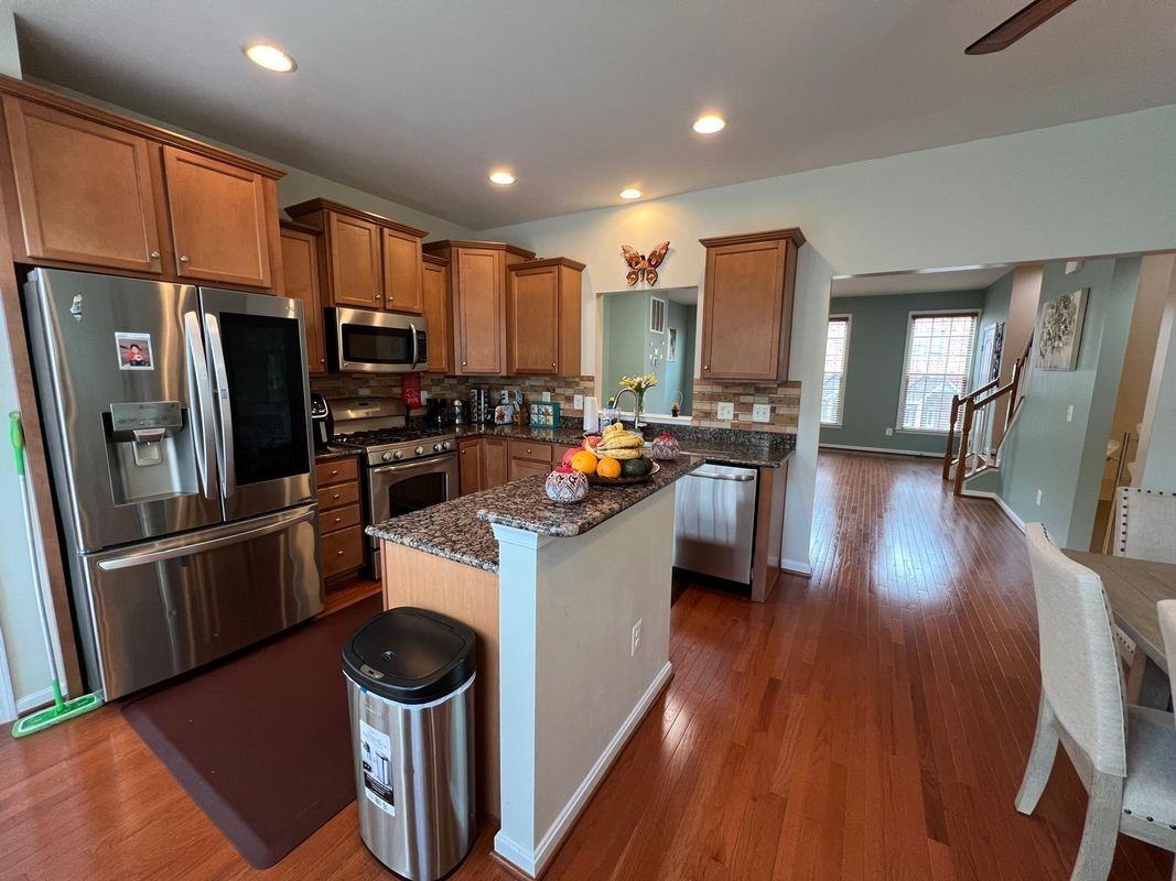 1604 Sebring Ct - Photo 3 of 24