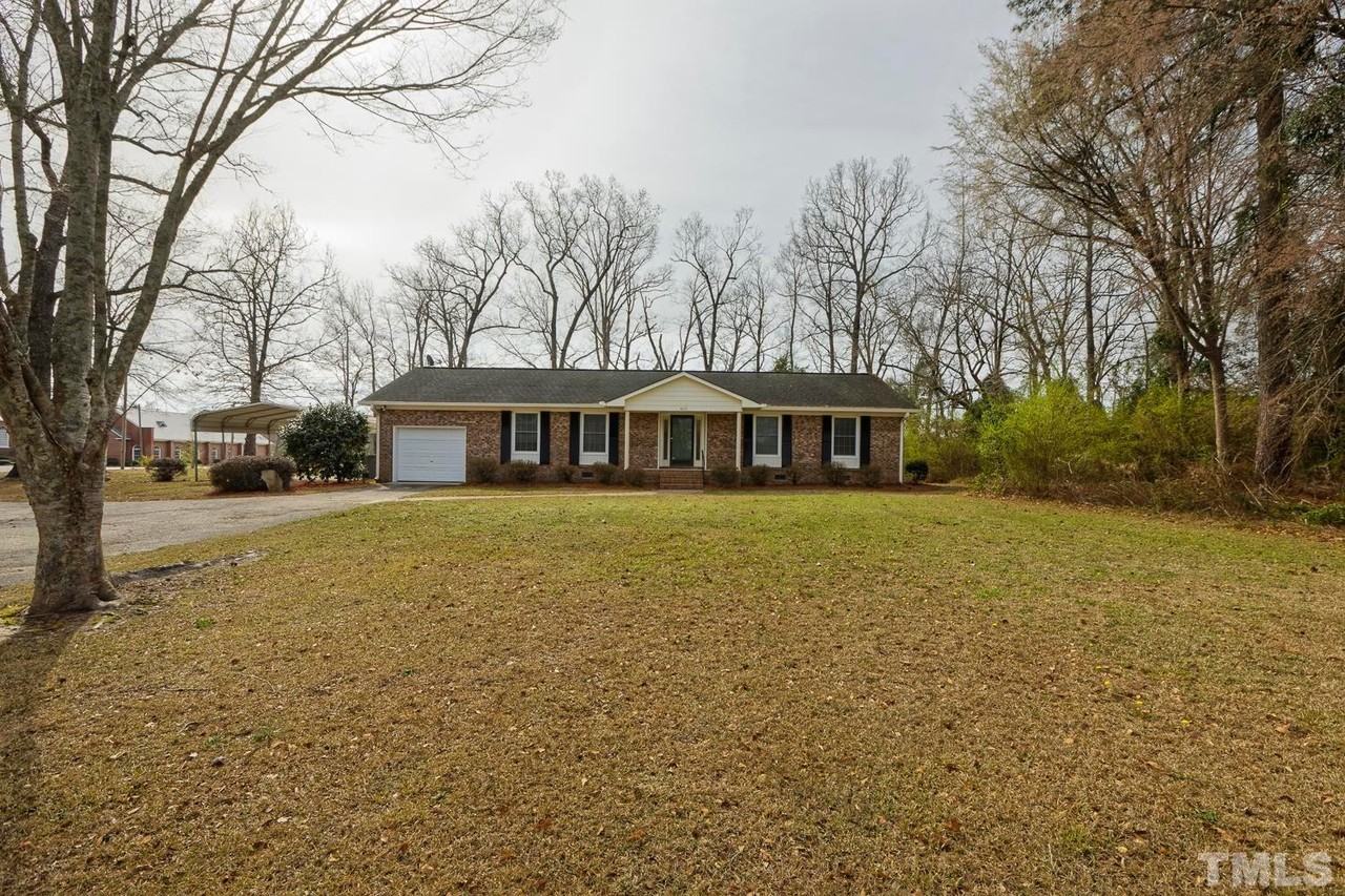 4610 Linden Rd - Photo 2 of 26