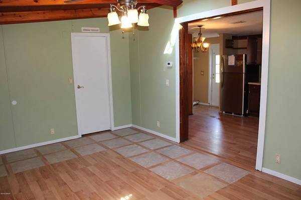 6516 Pathelen Dr - Photo 3 of 8