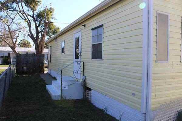 6516 Pathelen Dr - Photo 2 of 8