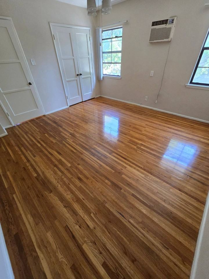 139 North Holliston Avenue #D - Photo 7 of 15