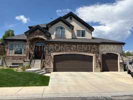 featured image of 11676 S Groves Meadow Cir