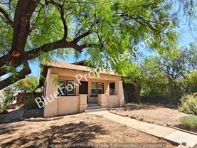 827 E Helen St - Photo 1 of 1