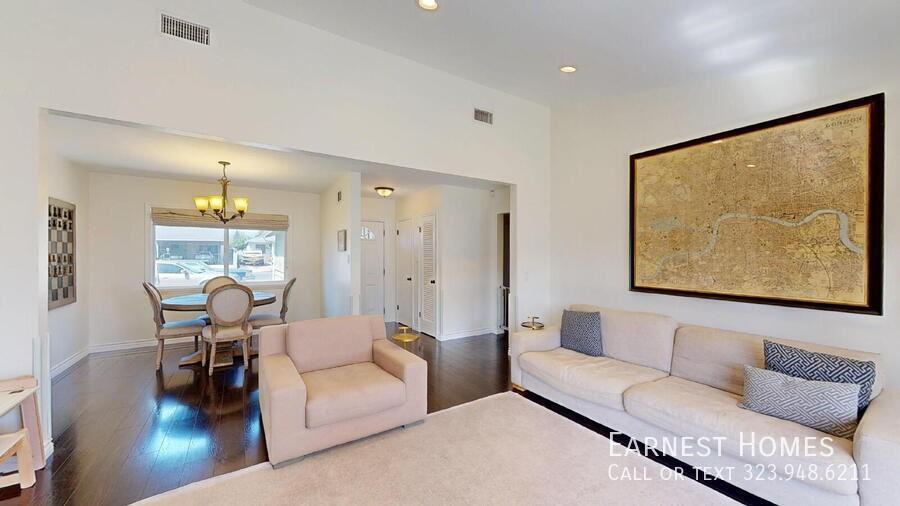 11928 Cohasset St - Photo 3 of 26