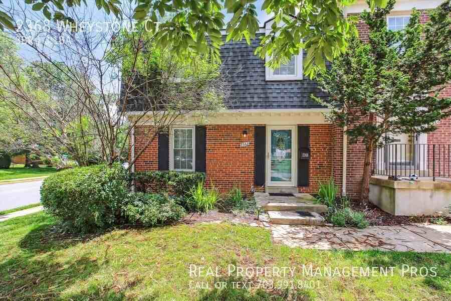 2368 Wheystone Ct - Photo 2 of 30