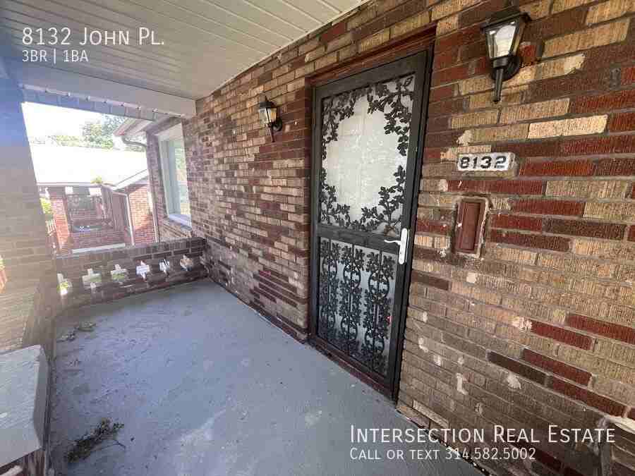 8132 John Pl - Photo 3 of 17