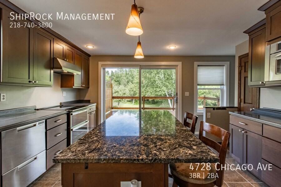 4728 Chicago Ave - Photo 2 of 31