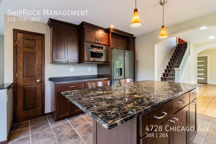 4728 Chicago Ave - Photo 3 of 31