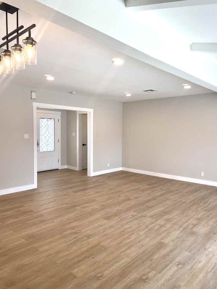 10134 Memory Park Ave #NA - Photo 3 of 23