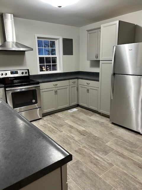 9 Virginia Ave #NA - Photo 2 of 8