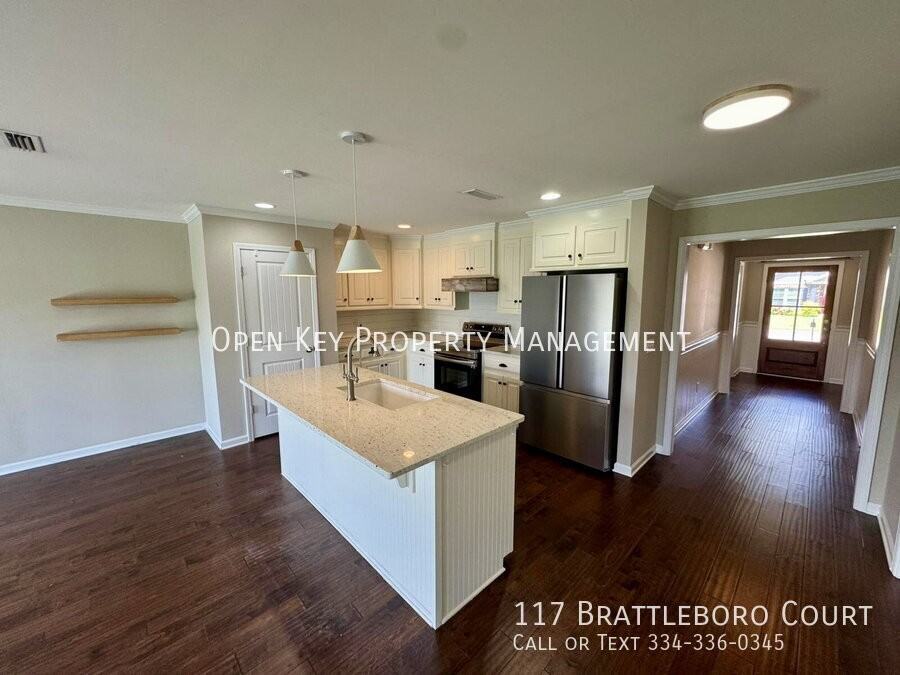 117 Brattleboro Ct - Photo 3 of 24