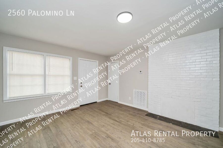 2560 Palomino Ln - Photo 7 of 19