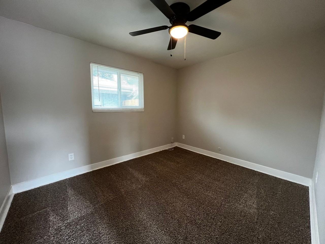 201 N 30th St - Photo 6 of 23