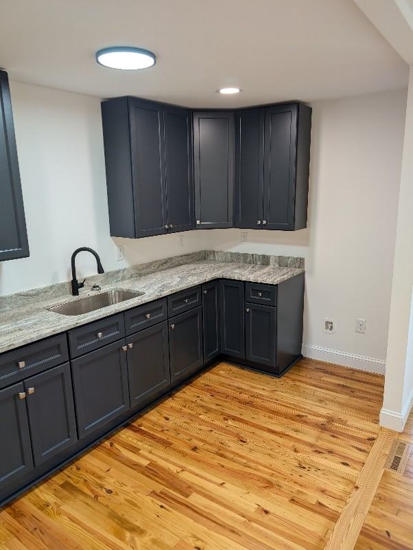 221 East Maine Avenue - Photo 3 of 14