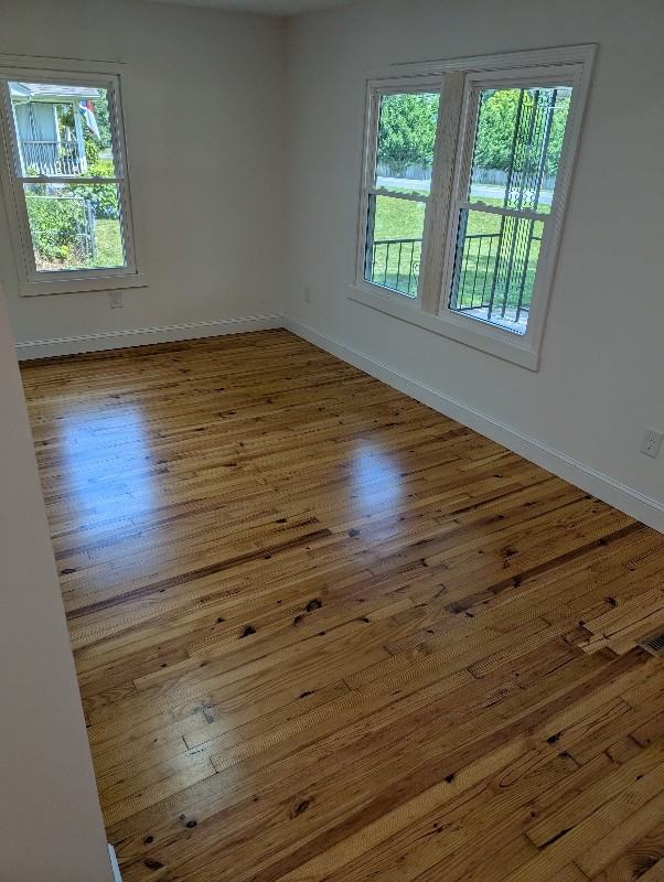 221 East Maine Avenue - Photo 5 of 14