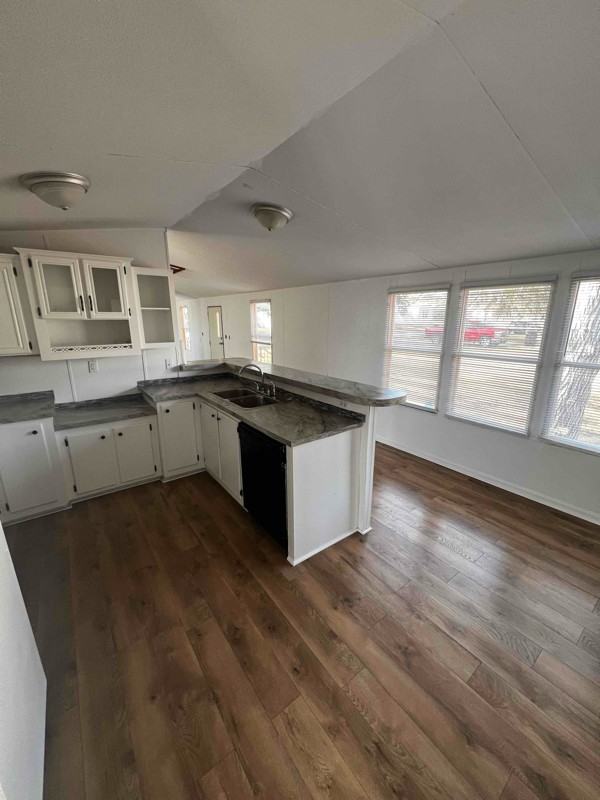 6909 Ne 1st Pl - Photo 2 of 6