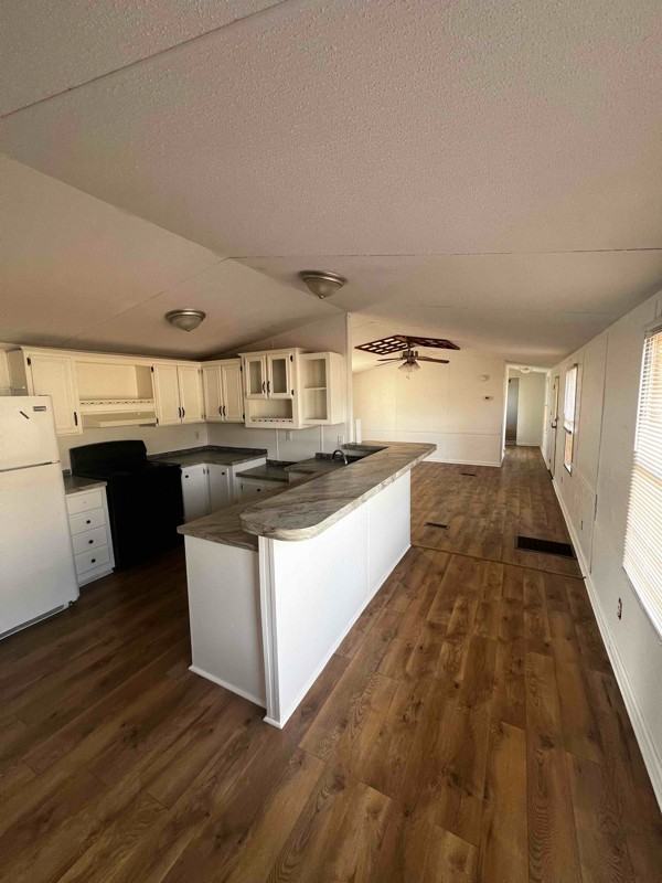 6909 Ne 1st Pl - Photo 3 of 6