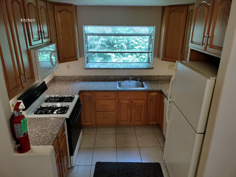 14695 Canyonrd - Photo 3 of 17