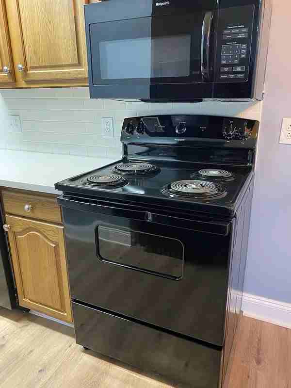 3054 S Pike Ave #B - Photo 2 of 14