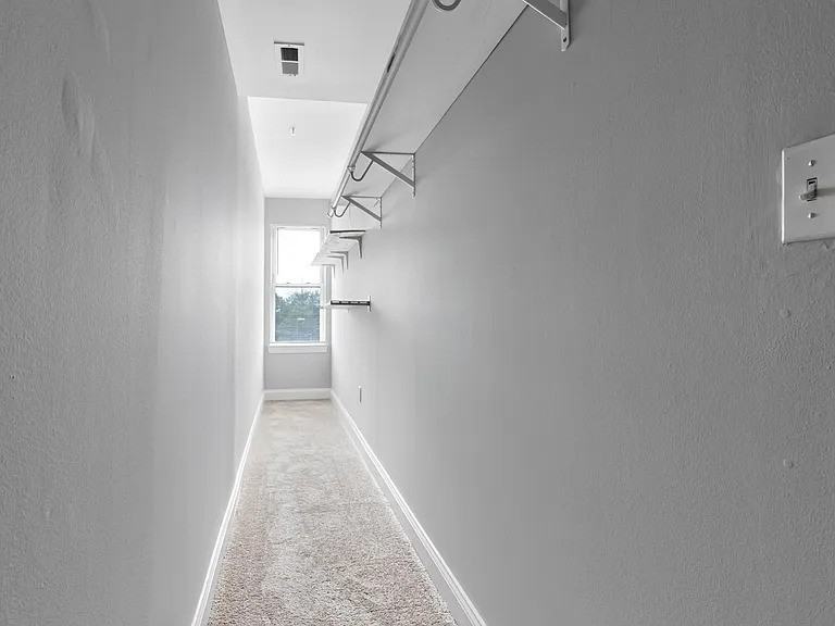 709 Irving St NE - Photo 2 of 40