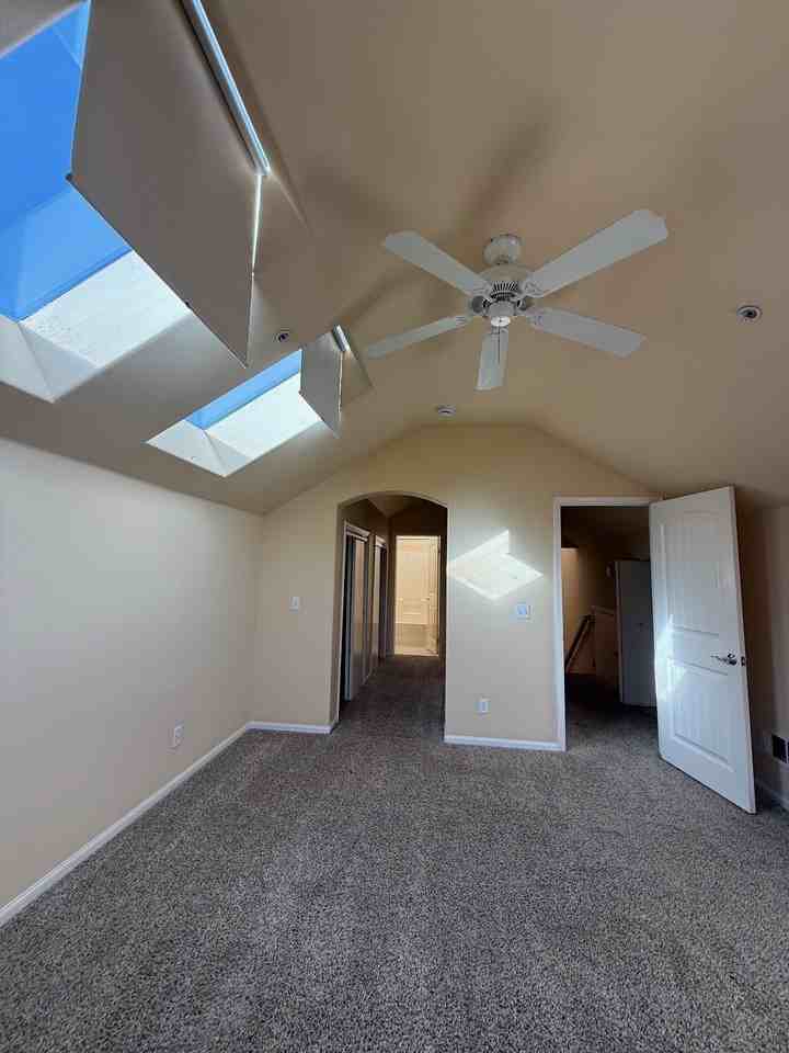 593 - 597 Avenue of Flags - Photo 3 of 3