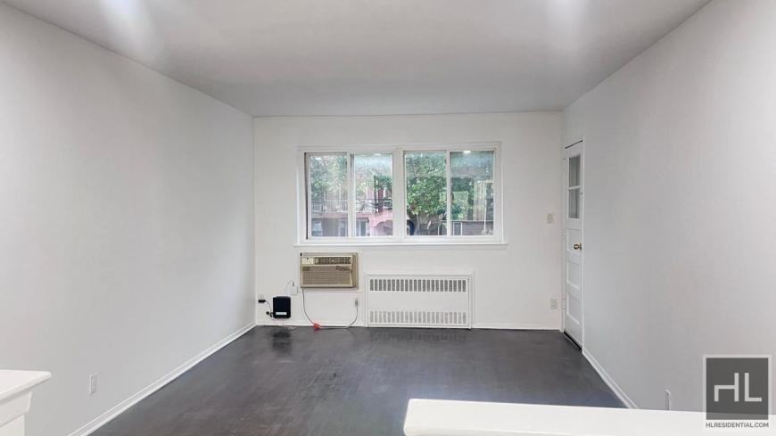 2054 E 56th St - Photo 3 of 10