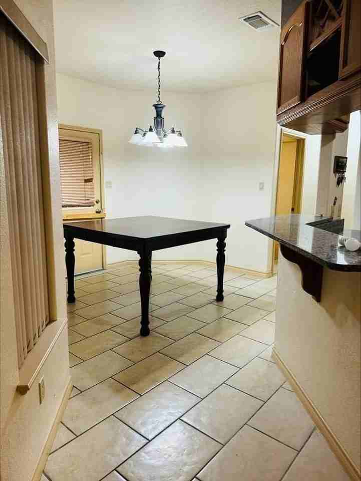 1637 Raintree Dr - Photo 6 of 14