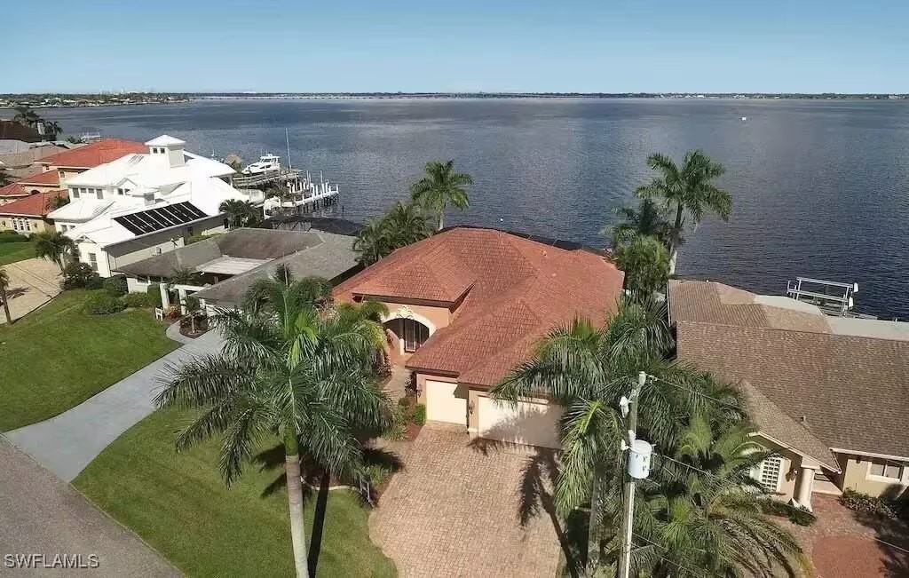 3115 Se 22nd Pl - Photo 7 of 34