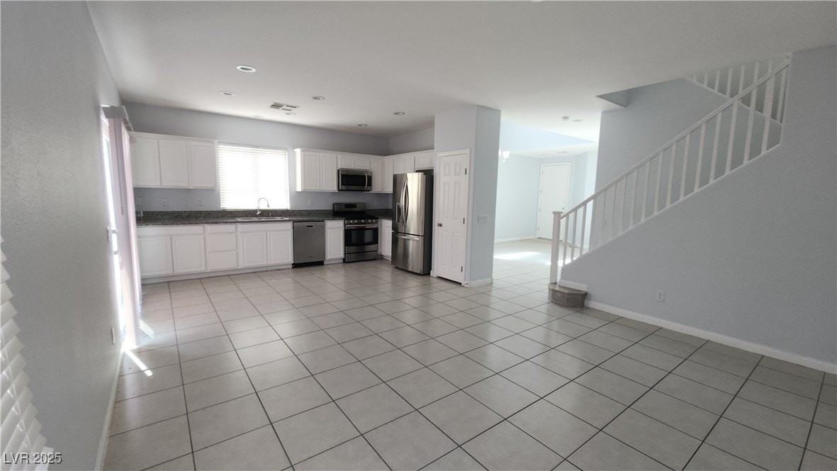 3045 Austin Pale Ave - Photo 3 of 27