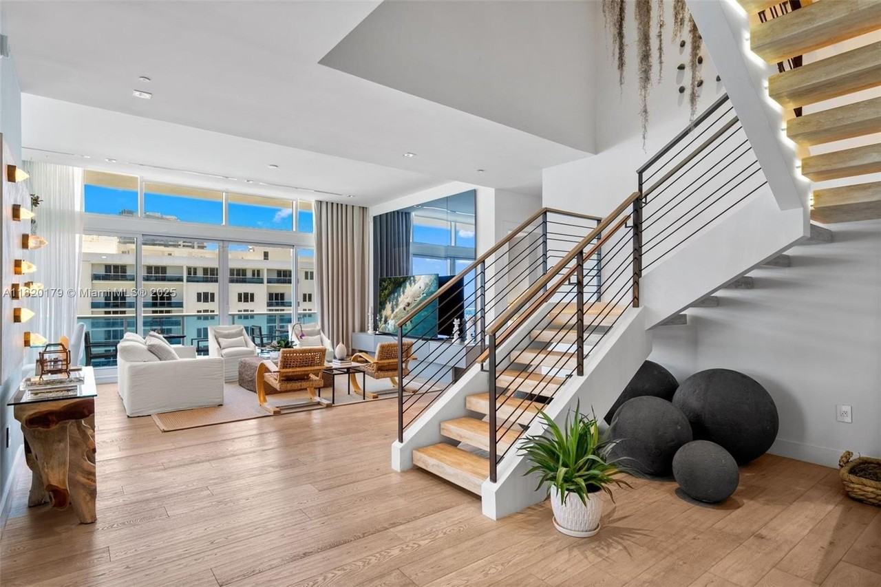 102 24th St - Photo 5 of 50