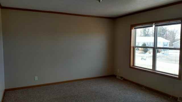 106 East Haiden Drive #33 - Photo 2 of 9