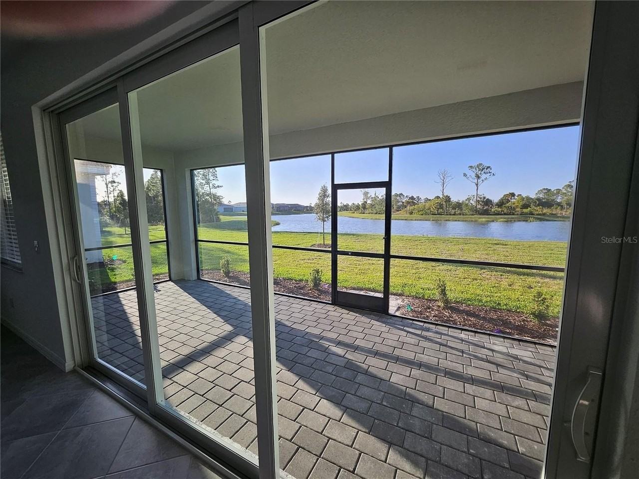 11044 Pinot Dr - Photo 3 of 43