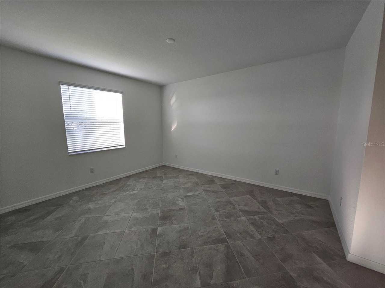 11044 Pinot Dr - Photo 6 of 43