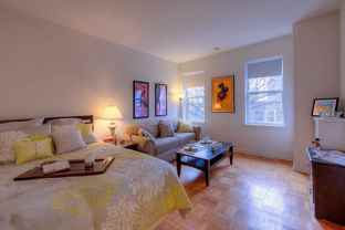 535 W Cornelia Ave #603 - Photo 1 of 1