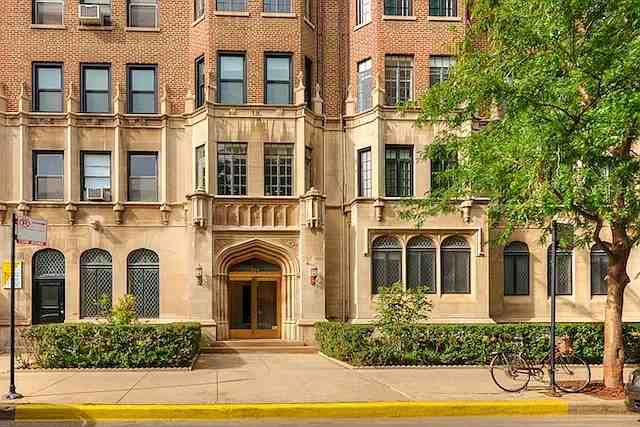 535 W Cornelia Ave #603 - Photo 4 of 4