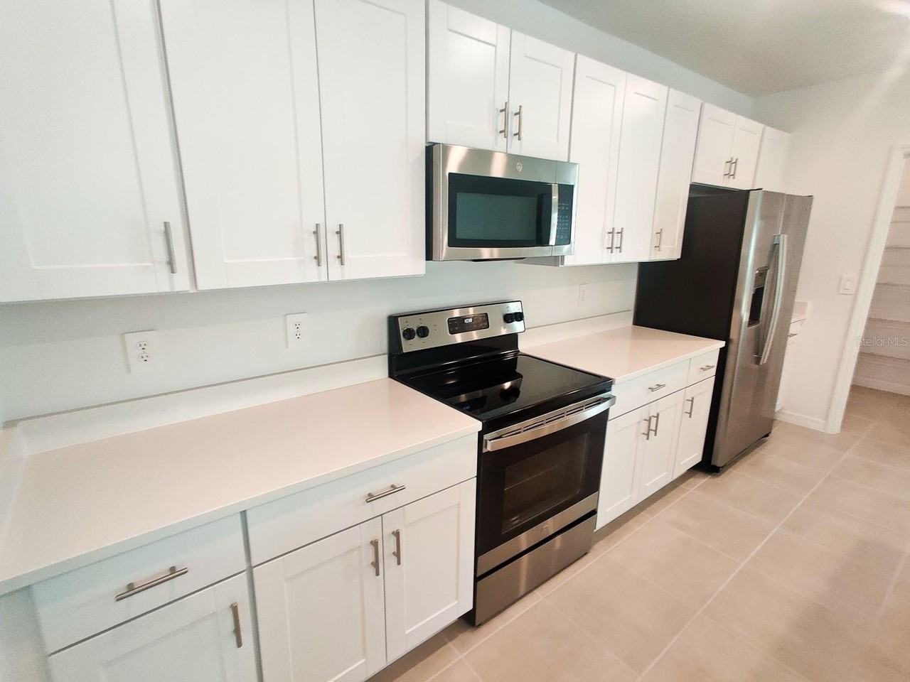 3917 Southern Vista Loop - Photo 7 of 28