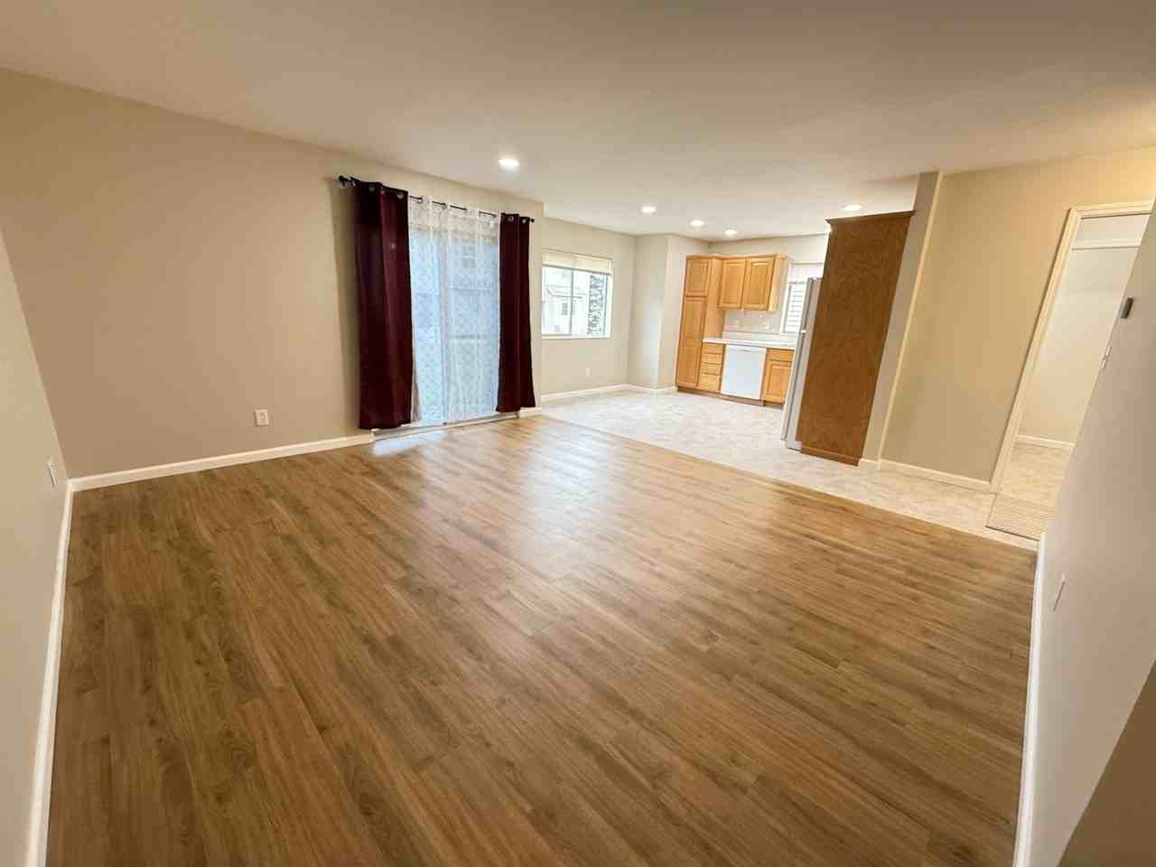 6215 Loretta Ln - Photo 2 of 16