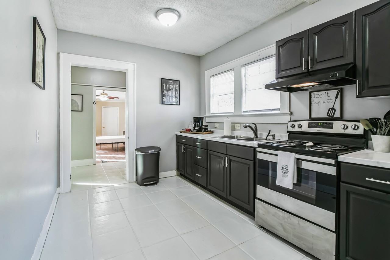 Wadley Ave - Photo 5 of 14