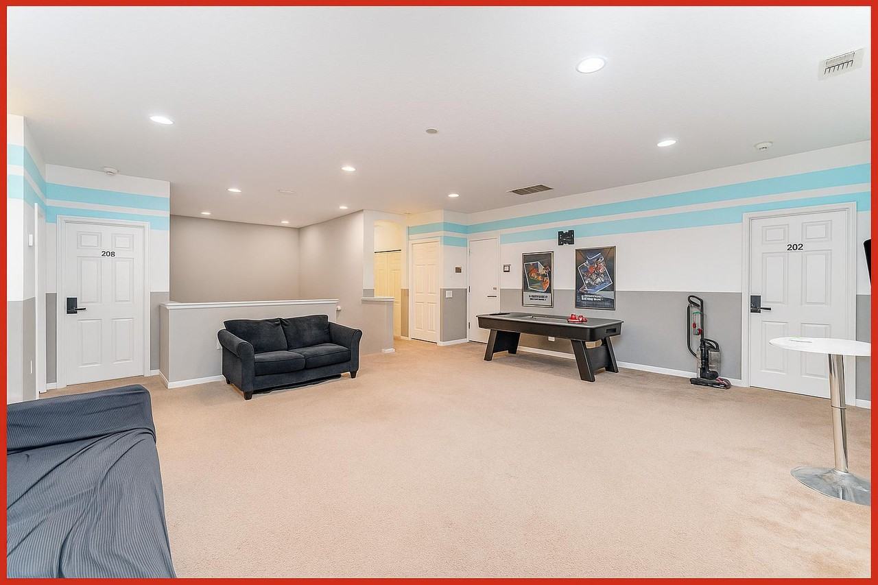 Broad Oak Dr - Photo 7 of 18