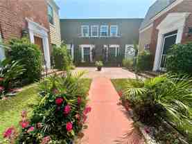 1760 N Las Palmas Ave - Photo 1 of 1