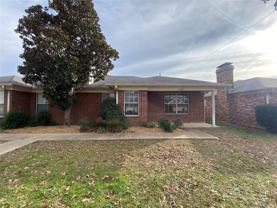 3241 Lexington Dr - Photo 1 of 1