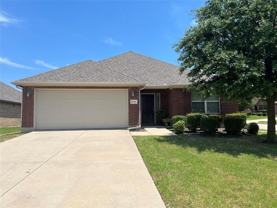 2753 Cresent Lake Dr - Photo 1 of 1