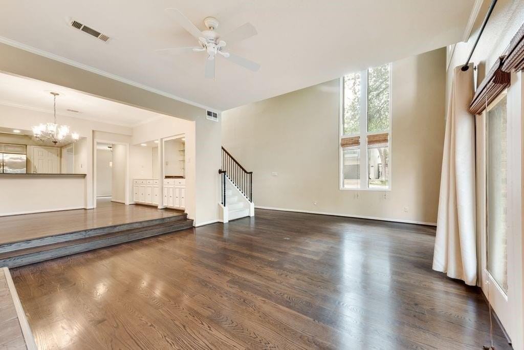 4150 Woodcreek Dr - Photo 2 of 14