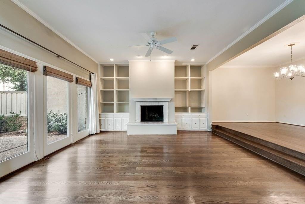 4150 Woodcreek Dr - Photo 5 of 14