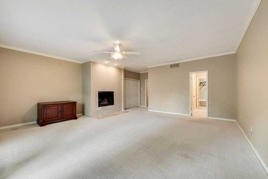 4150 Woodcreek Dr - Photo 6 of 14